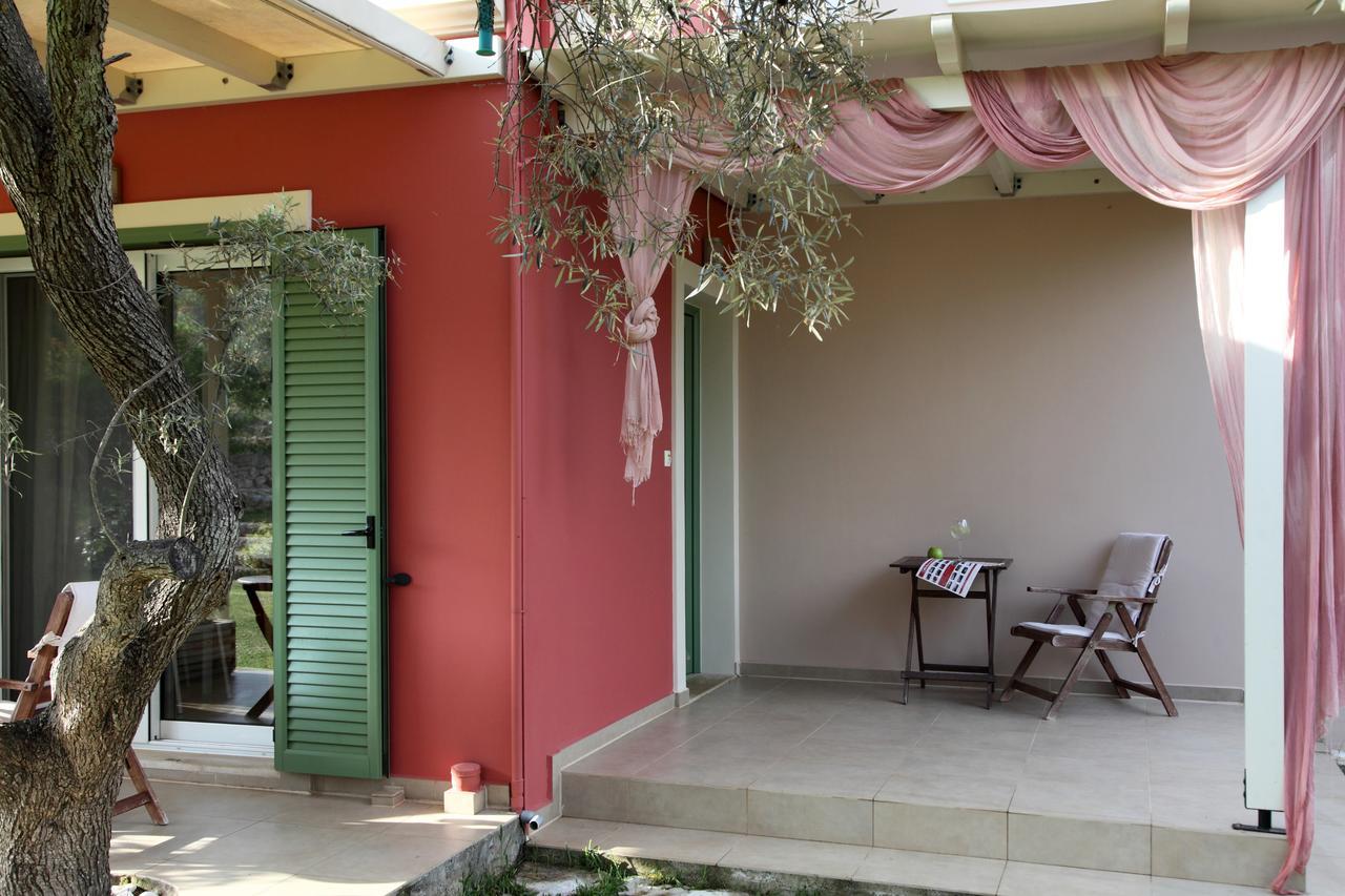 Villa Maria Tsoukaladhes Luaran gambar