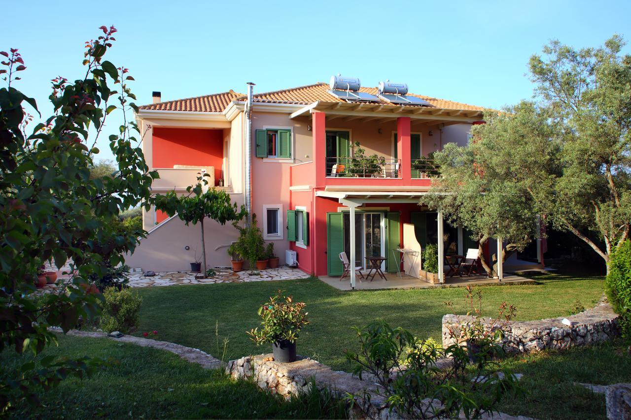 Villa Maria Tsoukaladhes Luaran gambar