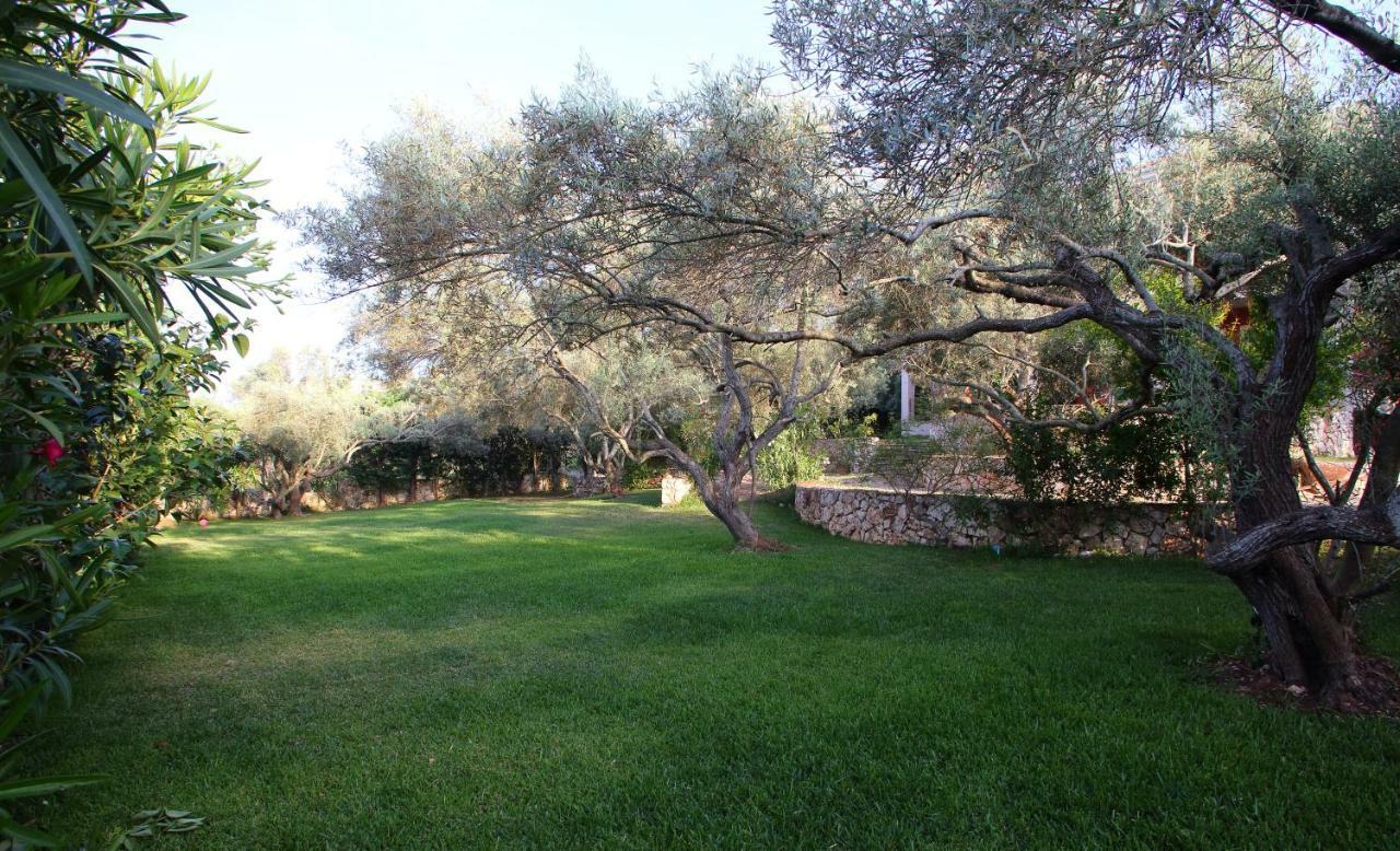 Villa Maria Tsoukaladhes Luaran gambar